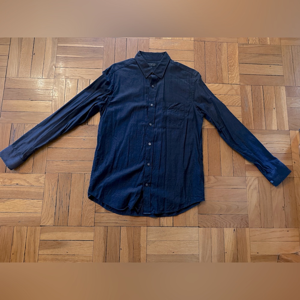 Banana Republic Slim Fit lightweight Flannel Size Medium